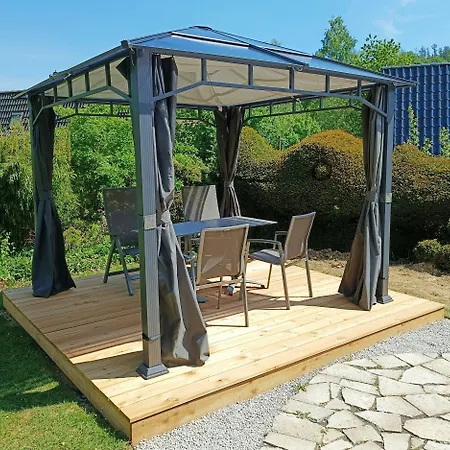 Hébergement de vacances Relax Under A Pitched Roof In The Sauerland Region *